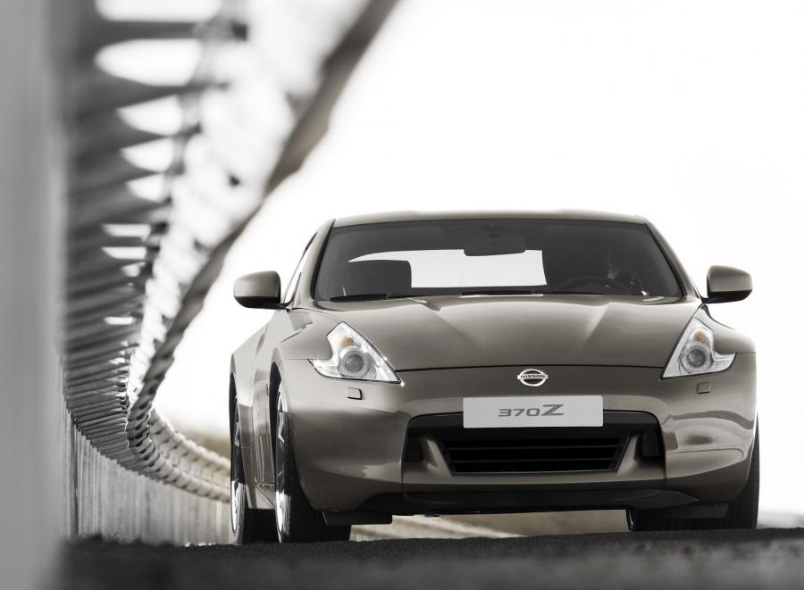  Nissan 370Z 2009 года  (фото 78 из 192)